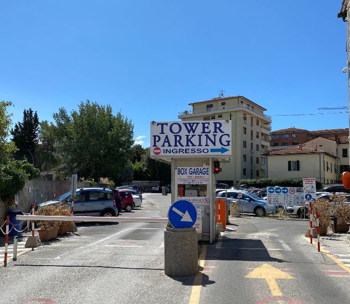 Ingresso Tower Parking Pisa